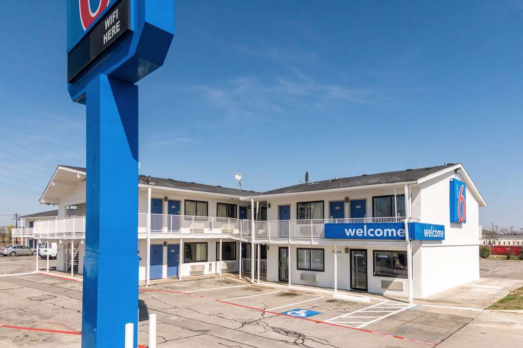 Motel 6 Fort Worth North Haltom City Exterior foto